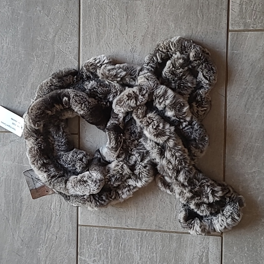 New Fur scarf.   Simply gorgeous!